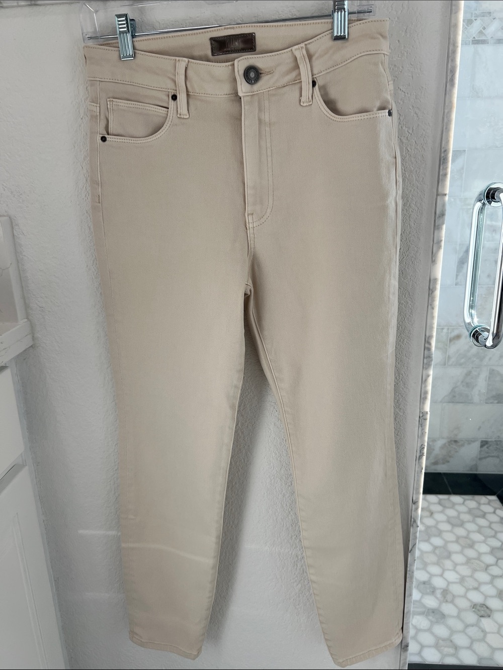 Kut from the Kloth Slim Charlize Cigarette Leg Beige Jeans